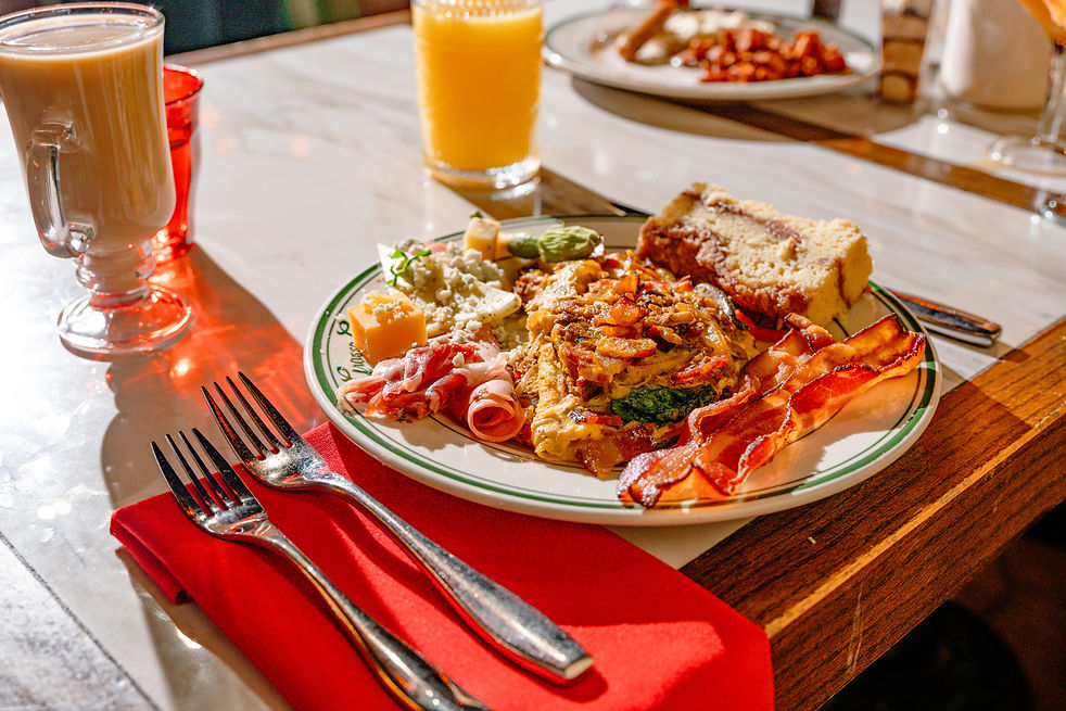 fresh, custom omelette from grassa gramma italian sunday brunch buffet